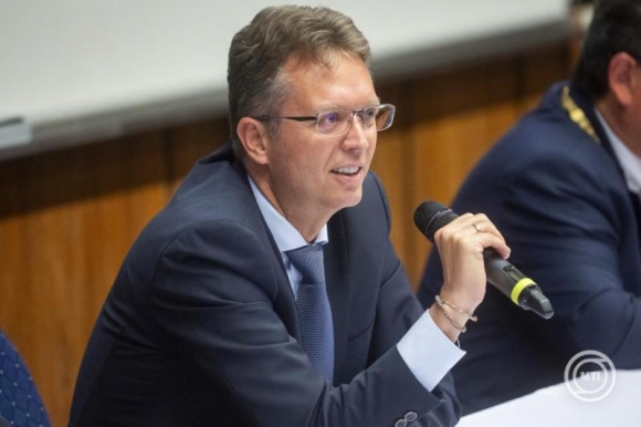 Hankó Balázs miniszter a XXI. századi felsőoktatásról szervezett beszélgetésen (fotó: MTI/Balogh Zoltán)